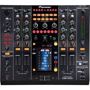 Pioneer DJM 2000